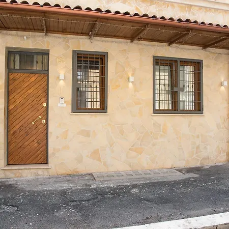 Mancini Shabby House