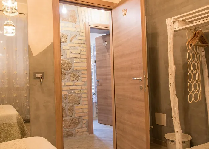 Mancini Shabby House Rom